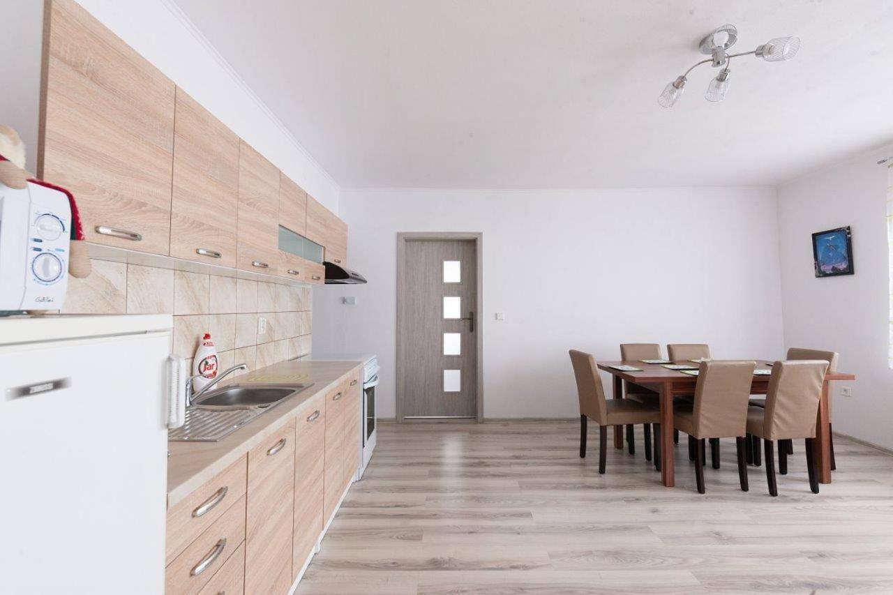 Vila Nikola Králíky Bagian luar foto